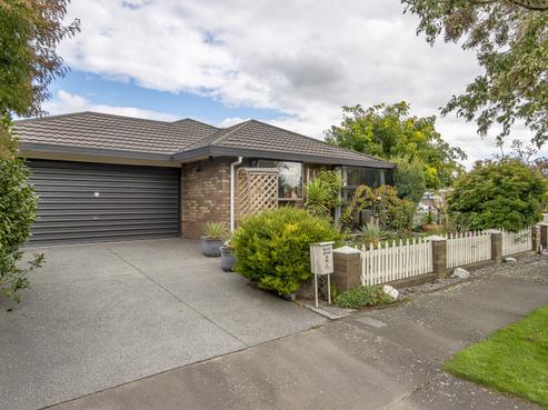 2 Pentland Drive, Belfast