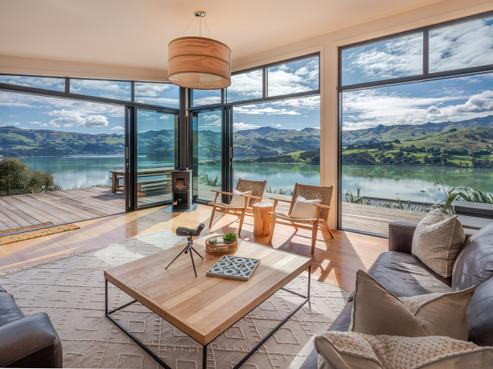 9 Lushingtons Bay Road, Takamatua