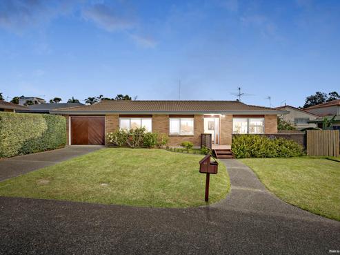 48 Bodi Place, Te Atatu South