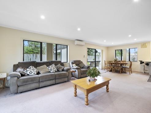 24A Wakelin Street, Carterton