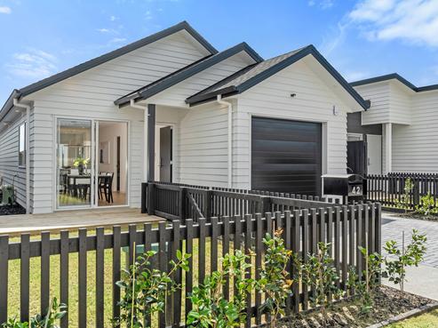 42 Maryvale Road, Wainui