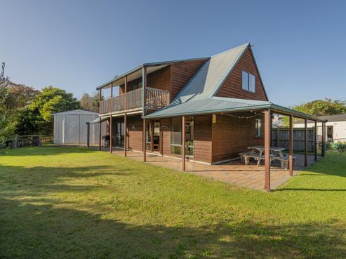 20 The Crows Nest, Cooks Beach