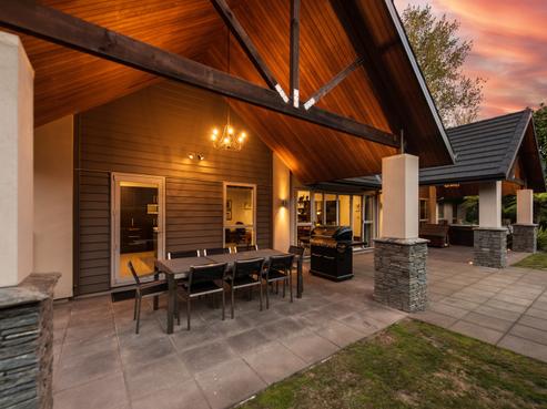 27 Montebello Avenue, Stoke