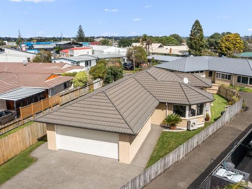 14A Edward Avenue, Orewa
