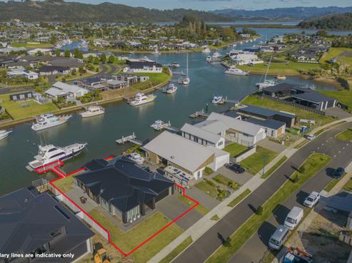 35 Awatea Drive, Whitianga