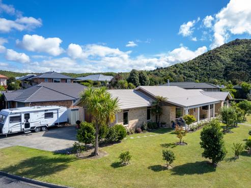 4 Whitby Close, Waikawa