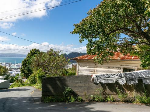 1 Asquith Terrace, Brooklyn