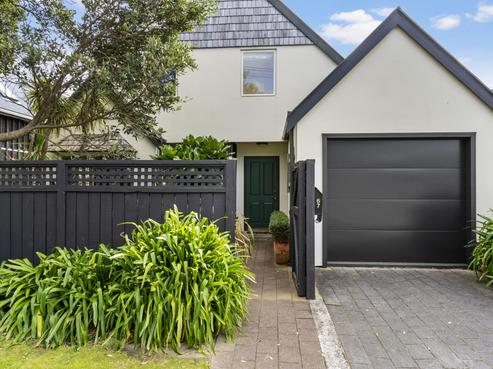 67 Ludlam Street, Seatoun