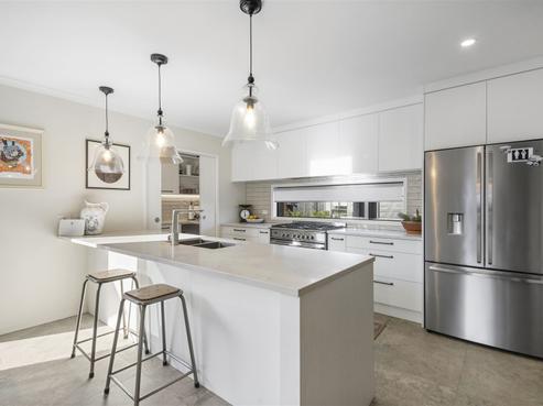 19 Winstone House Road, Paerata