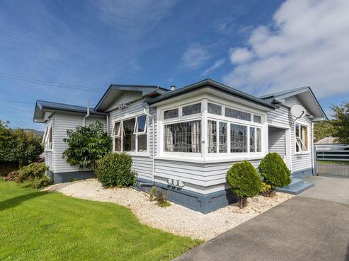 22 Marlborough Street, Greymouth
