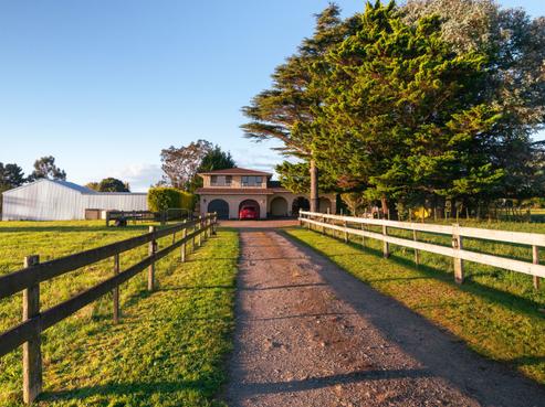 36 Whakahoro Road, Manakau