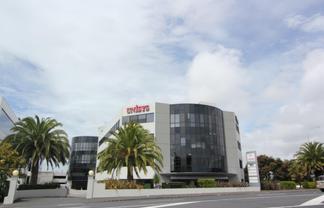 CBRE - Perfectly Positioned Premise