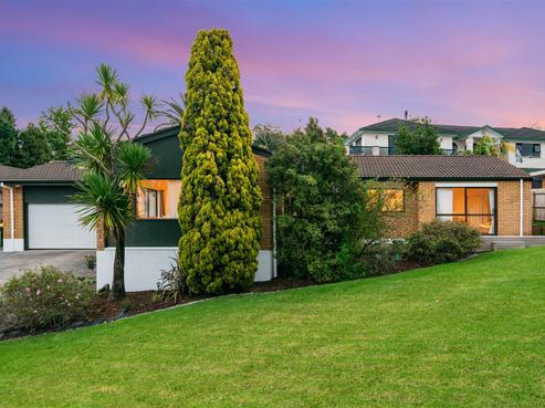 19 Vintage Drive, Henderson