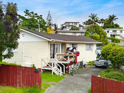 4 Garton Drive, Massey