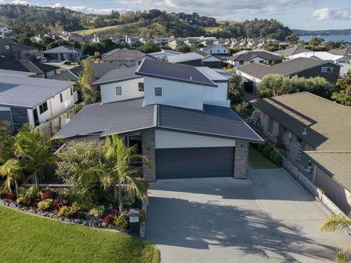7 Schooner Avenue, Snells Beach