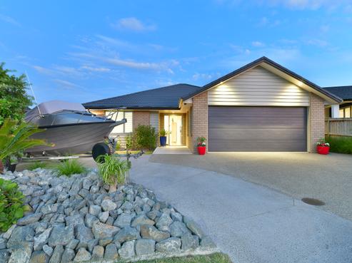 11 Outlook Terrace, Silverdale