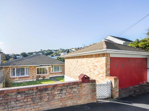 18 Cavendish Square, Strathmore Park