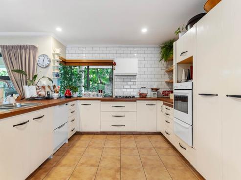 33A Clark Road, Pahurehure