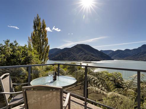 700 Moetapu Bay Road, Pelorus Sounds