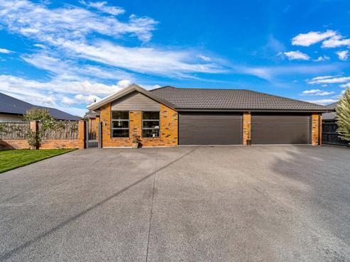 780 Weedons Ross Road, West Melton