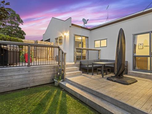1 Pyrite Street, Massey