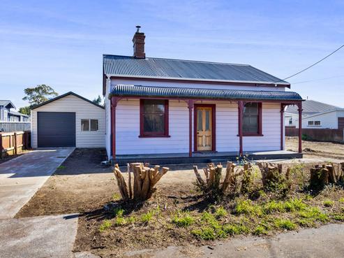 19 Bath Street, Eltham