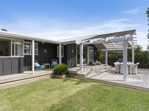 111B Diana Avenue, Whangamata