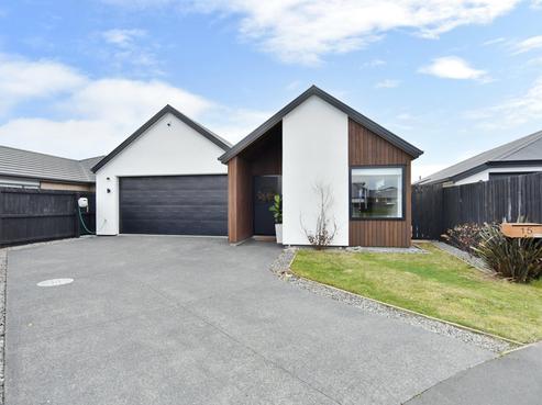 15 Colin Laloli Place, Hornby