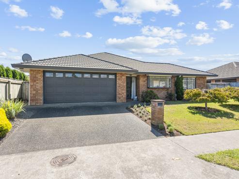 27 Consort Close, Paraparaumu Beach