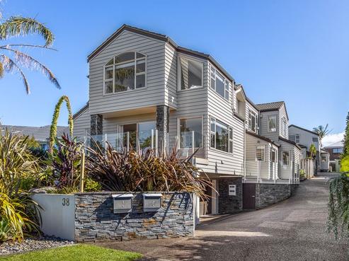1/38 Montgomery Avenue, Rothesay Bay