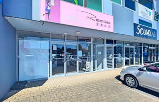143sqm in Bustling East Tamaki Retail Complex