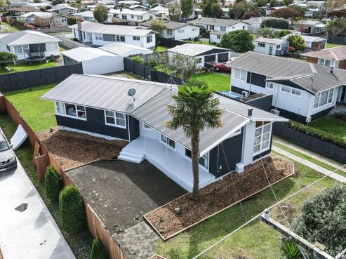 110 Collins Road, Melville