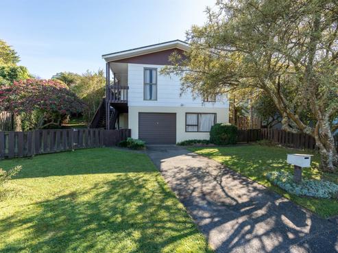 8 Robyn Place, Dinsdale