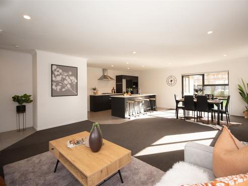 125 Te Manatu Drive, Huntington
