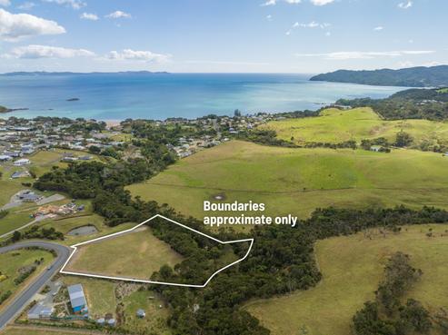 9 Amelie Place, Coopers Beach