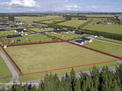 16 Mchughs Road, Swannanoa