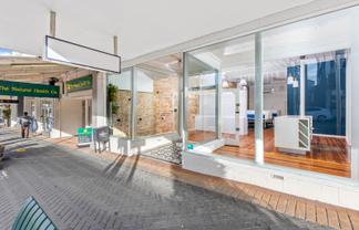 Prime heritage high street retail 