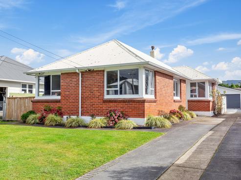 299 Oxford Terrace, Avalon