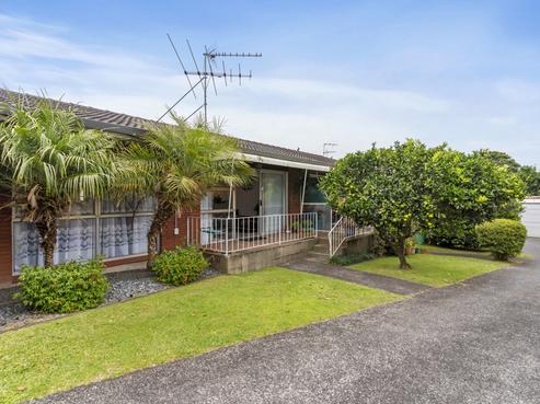 2/98 Namata Road, One Tree Hill