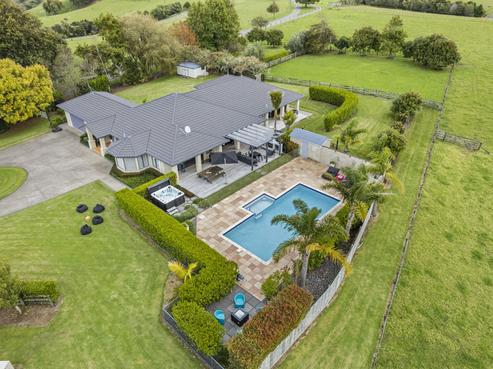81 Whitford Park Road, Whitford