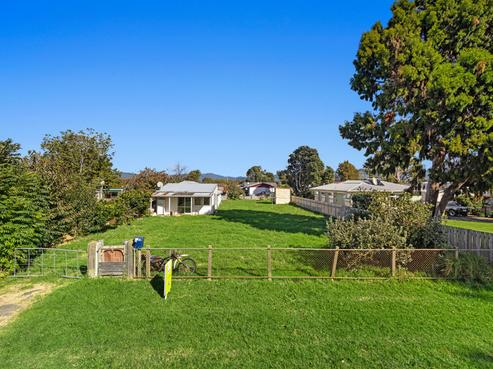16 Wellington Street, Opotiki and Surrounds