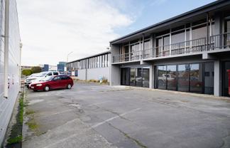 Large Office/Workroom - 26m2