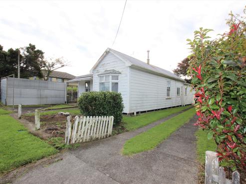 12 Ngapapa Street, Urenui