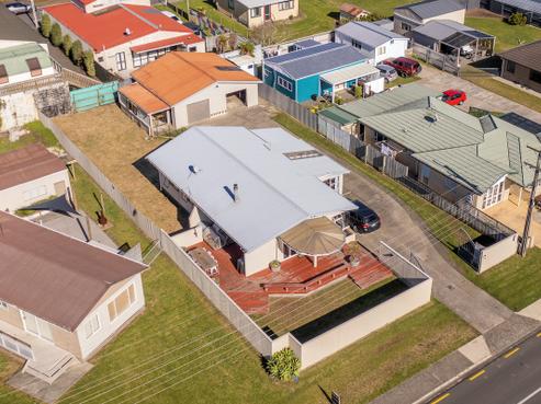 16 Lee Street, Whitianga