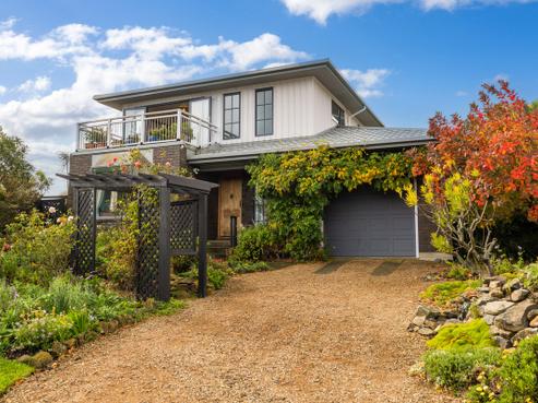 11 James Drive, Diamond Harbour
