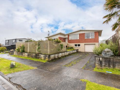 42 Park Lane, Waitara
