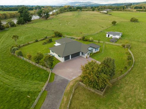205 Fitzherbert East Road, Aokautere