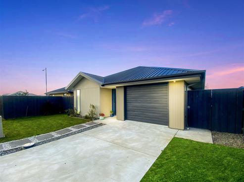 3 Broadway Parade, Rolleston