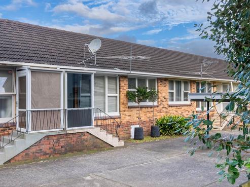 2/15 Campbell Road, Royal Oak