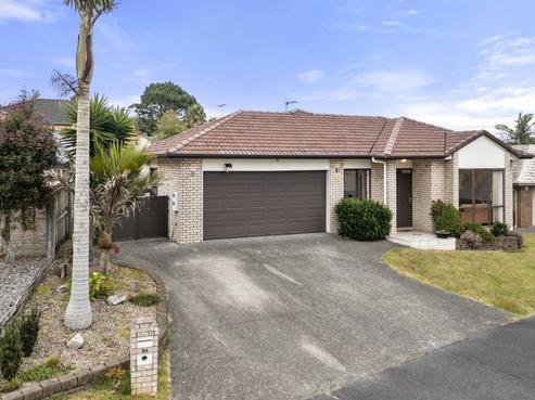 64 Black Teal Close, Unsworth Heights